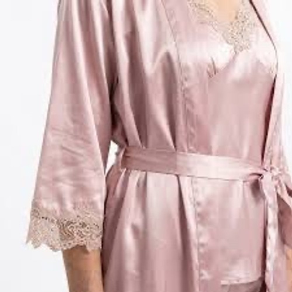 Flora Pink Satin Robe and Lace Chemise Nightgown Set L/XL 2 Piece Sleepwear